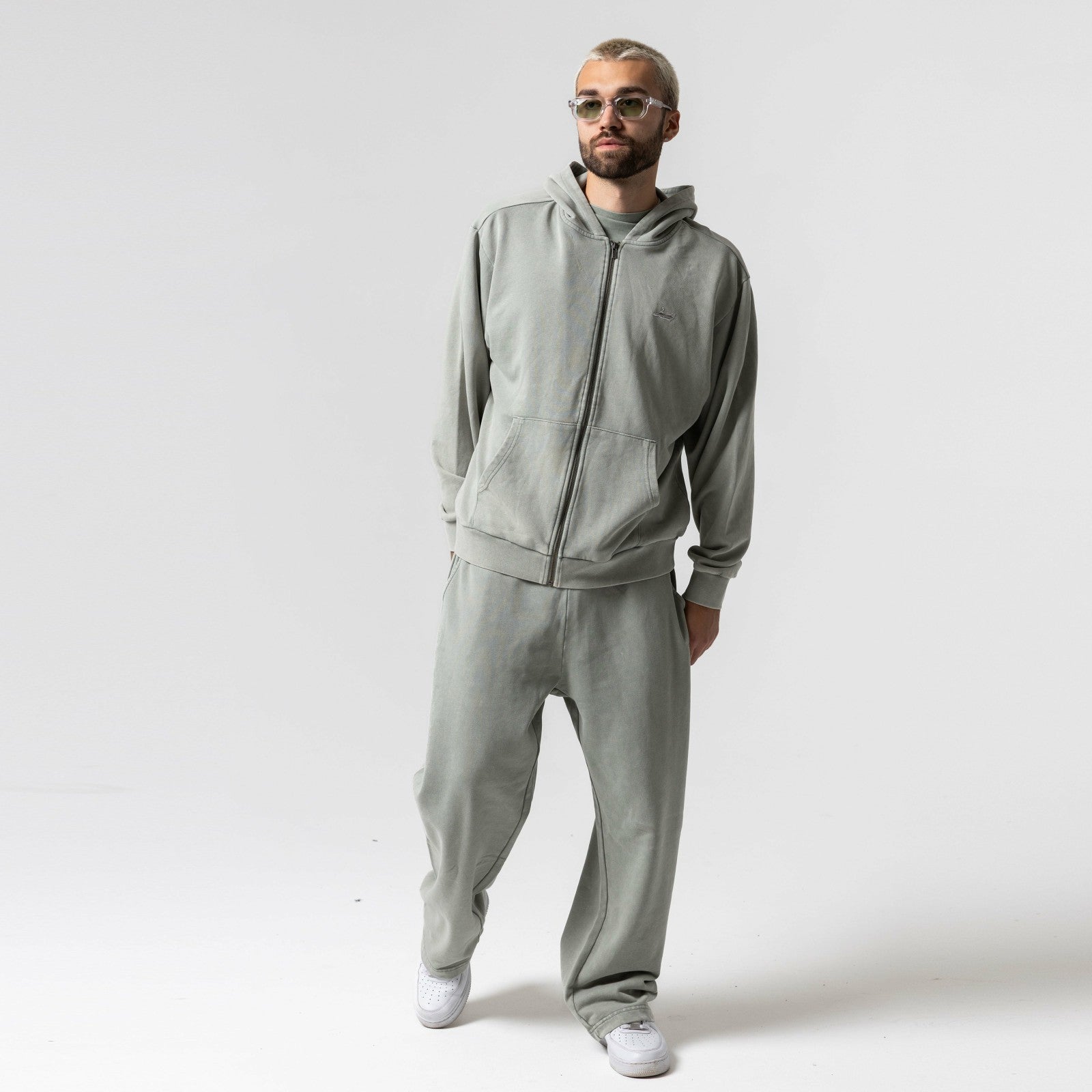 Castanza Zip Up Hoodie (Sage Vintage Wash) - Ripndip