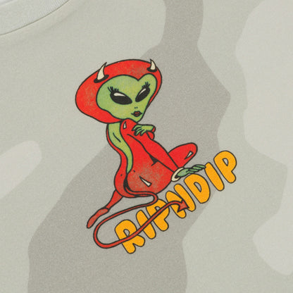 Devil Alien Cropped Baby Tee (Bone Graffiti Camo) - Ripndip