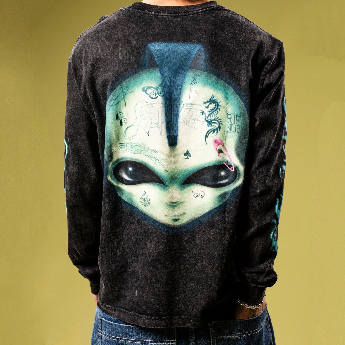 Squabble Up Long Sleeve (Black Wash) - Ripndip