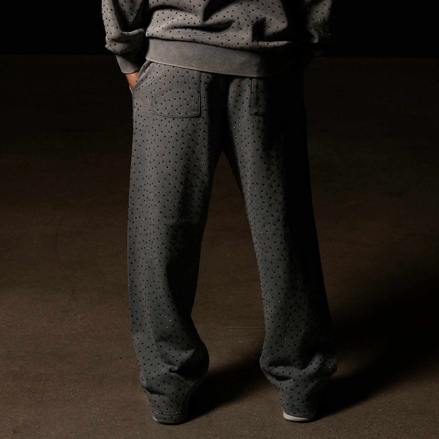 RIPNGEMS Straight Leg Sweatpants (Charcoal Wash) - Ripndip