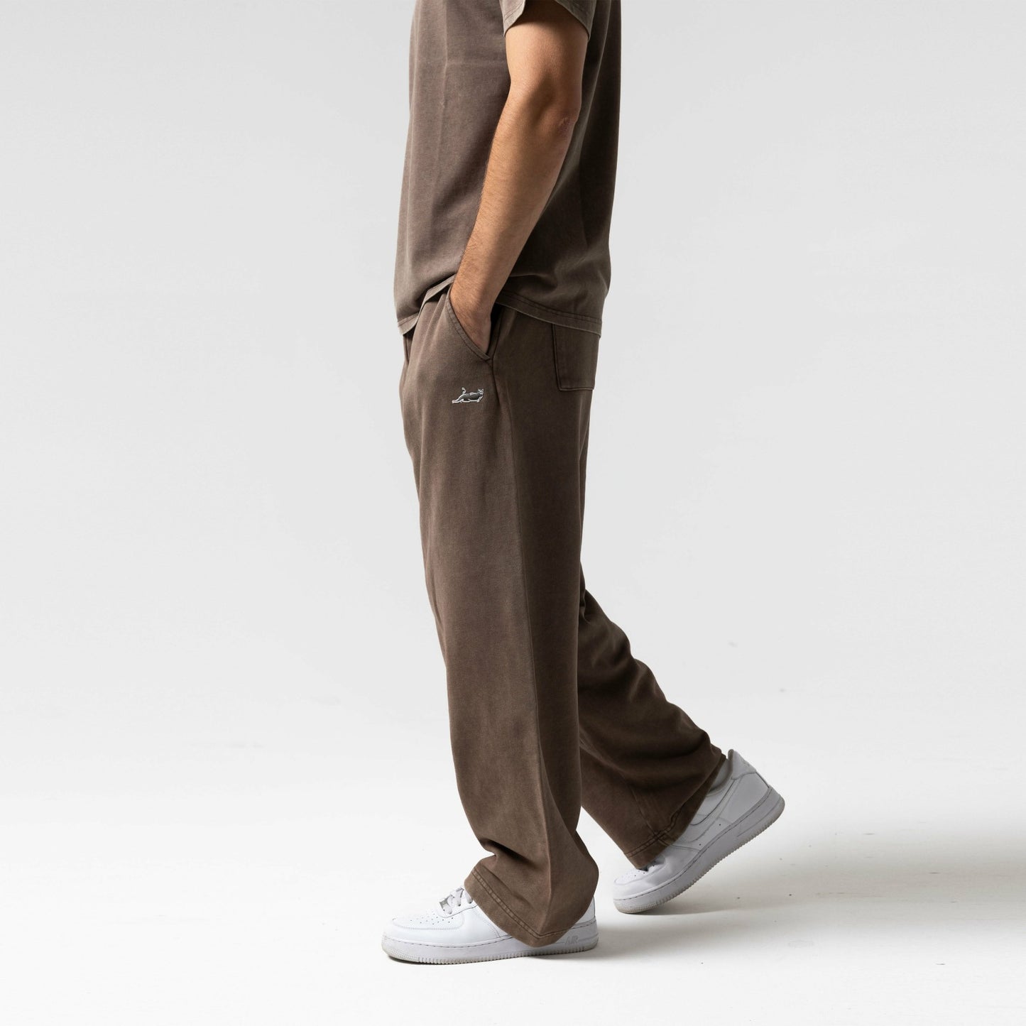 Castanza Straight Leg Sweatpants (Brown Vintage Wash) - Ripndip