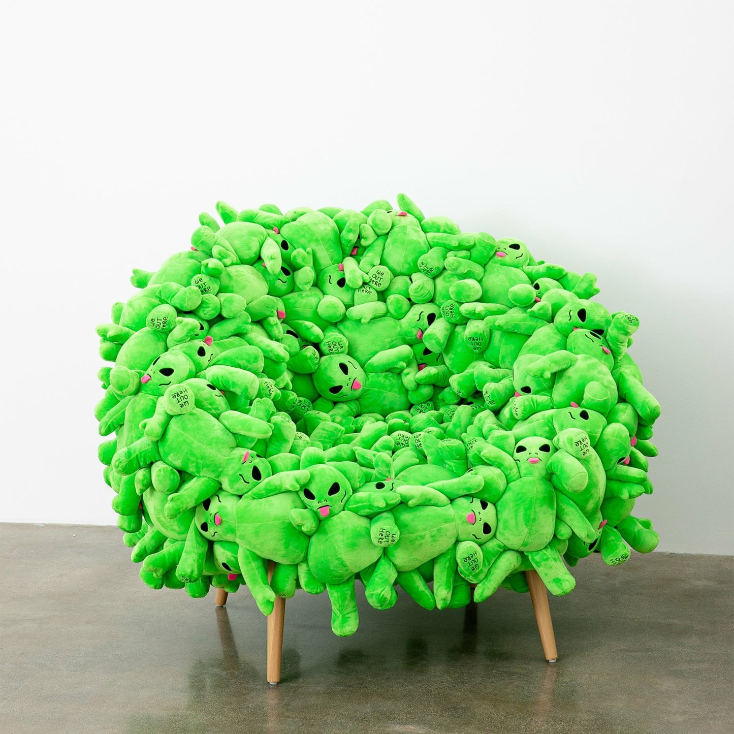Alien Plush Chair - Ripndip
