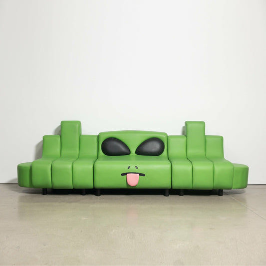 Alien Face Couch - Ripndip