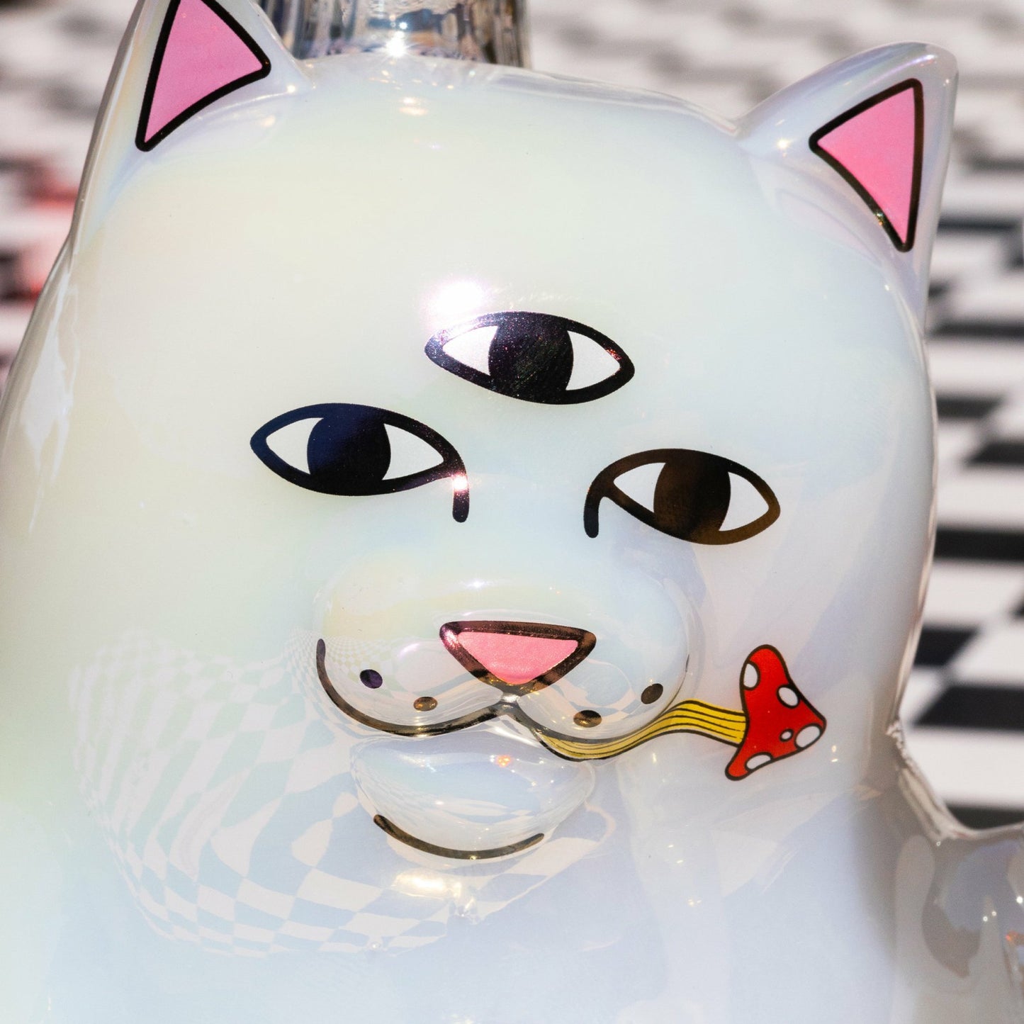 Hemper Enlightened Nermal Waterpipe (White) - Ripndip
