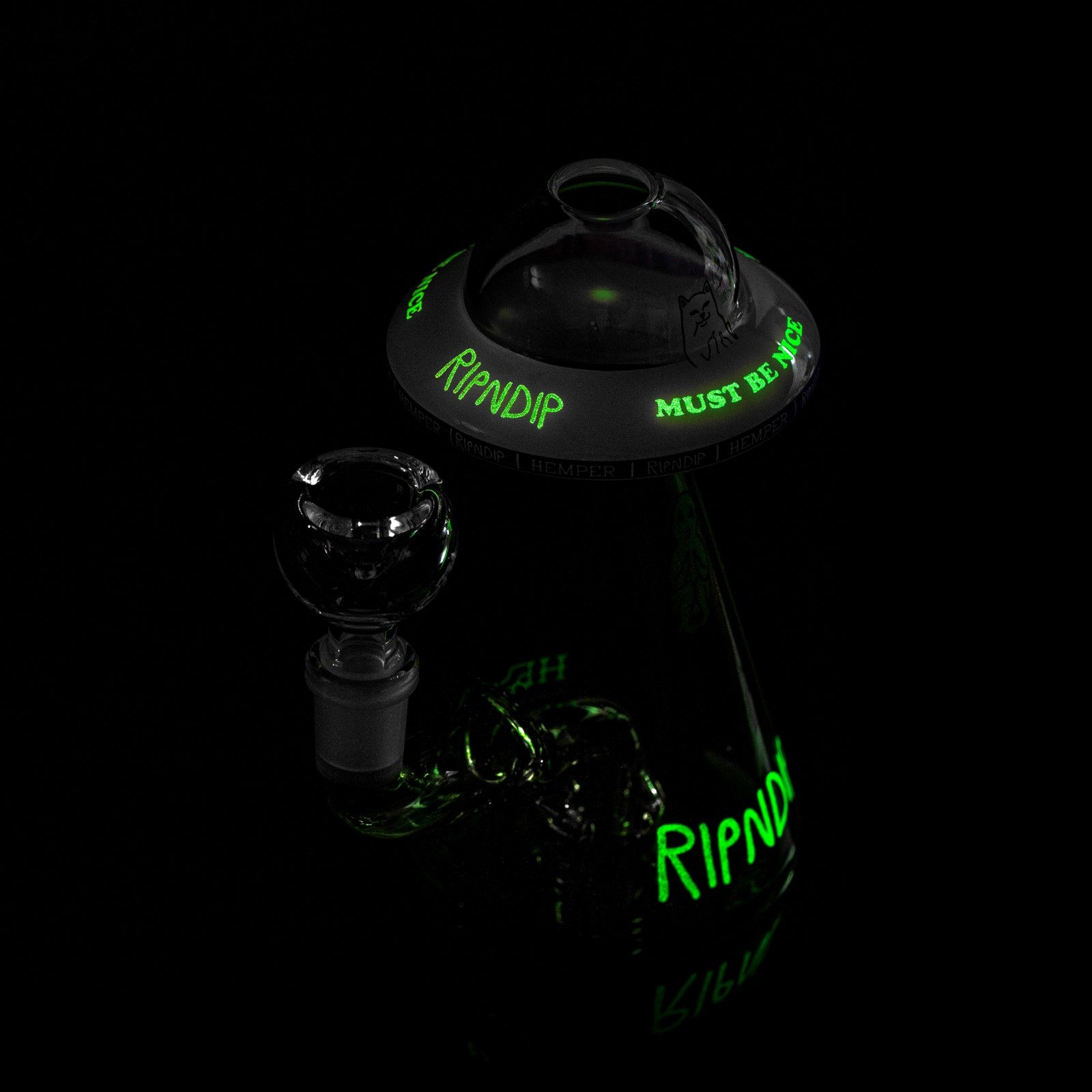 Nermal UFO Beaker Mini (White) - Ripndip